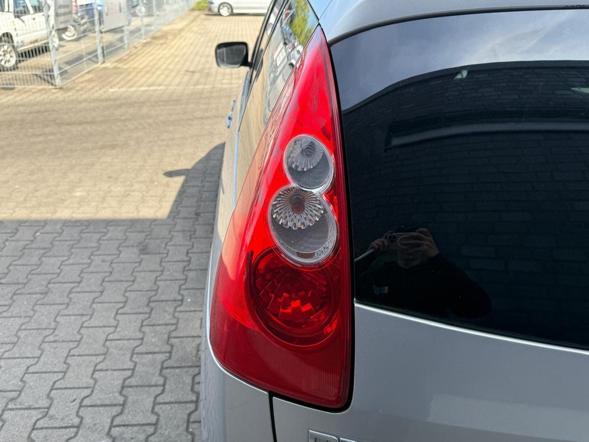 Mazda 5 CR original Rücklicht Rückleuchte Heckleuchte links Vorfacelift BJ07